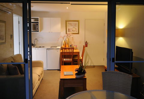 The Victoria Apartments - Mackay Tourism 8