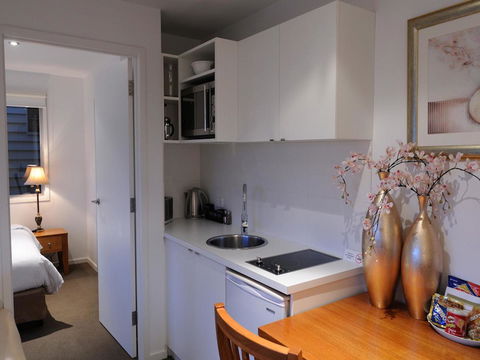 The Victoria Apartments - Mackay Tourism 18