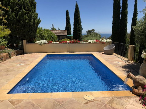 Villa Mallorca - Mackay Tourism 26