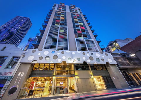 Brady Hotels Central Melbourne - Mackay Tourism 26