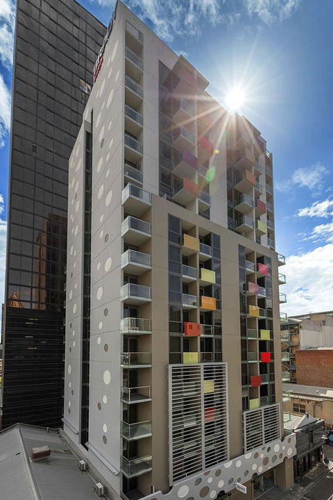 Brady Hotels Central Melbourne - Mackay Tourism 43