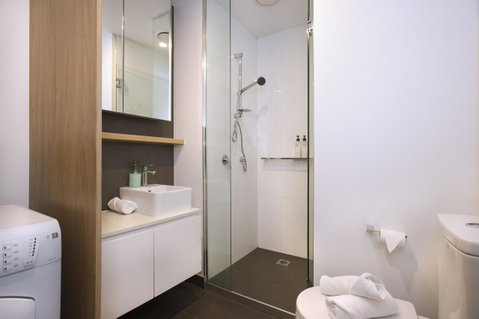 Mono Apartments On La Trobe Street - Mackay Tourism 10