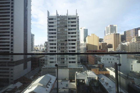 Mono Apartments On La Trobe Street - Mackay Tourism 17