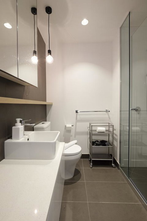Mono Apartments On La Trobe Street - Mackay Tourism 22