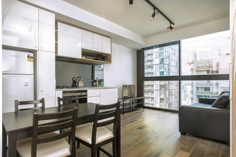 Mono Apartments On La Trobe Street - Mackay Tourism 6