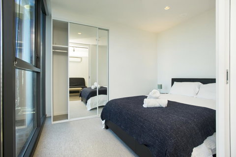 Mono Apartments On La Trobe Street - Mackay Tourism 14