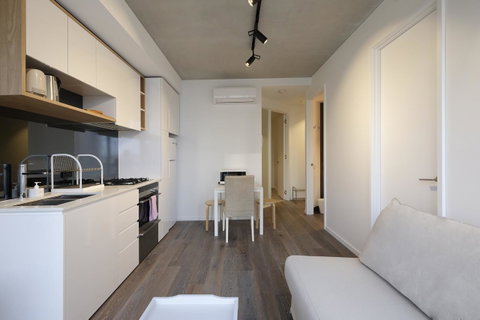 Mono Apartments On La Trobe Street - Mackay Tourism 19