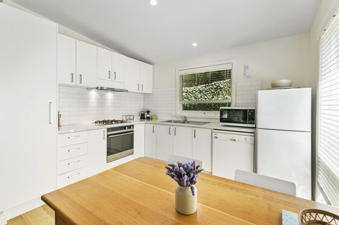 Bilinga Cottages - Mackay Tourism 6