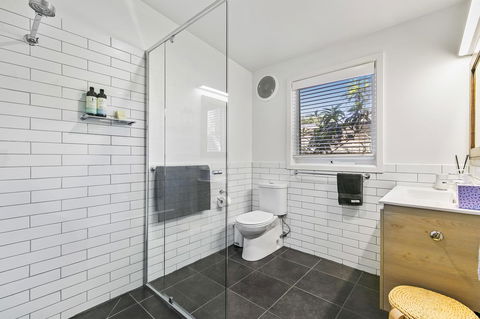 Bilinga Cottages - Mackay Tourism 13