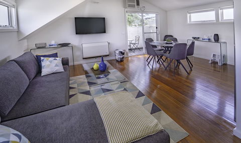 Bayview Loft - Mackay Tourism 9
