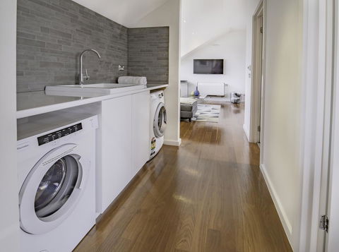 Bayview Loft - Mackay Tourism 5
