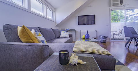 Bayview Loft - Mackay Tourism 16