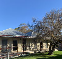 Dunkeld Studio Accommodation - Mackay Tourism