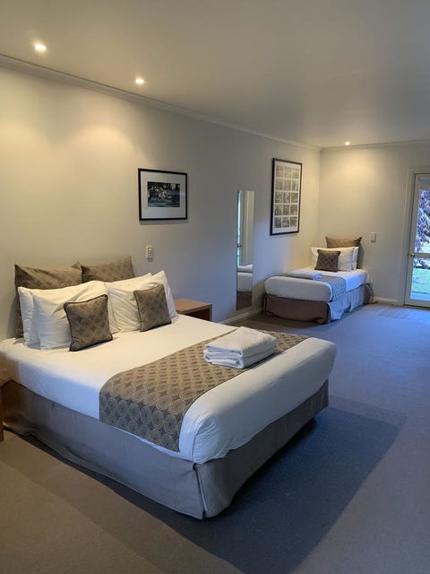 Dunkeld Studio Accommodation - Mackay Tourism 8