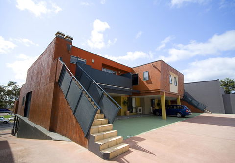 Anchorage Motel & Villas Lorne - Mackay Tourism 8