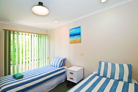Anchorage Motel & Villas Lorne - Mackay Tourism 30