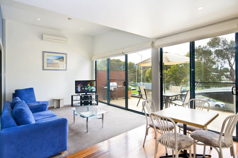 Anchorage Motel & Villas Lorne - Mackay Tourism 0