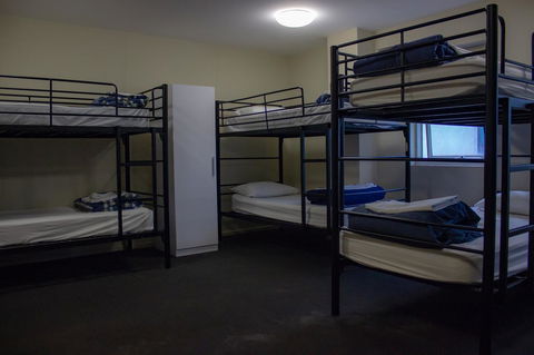 Nomads Melbourne Backpackers - Mackay Tourism 34