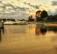 Waterfront Retreat - Mackay Tourism