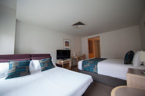 CitiClub Hotel Melbourne - Mackay Tourism 3