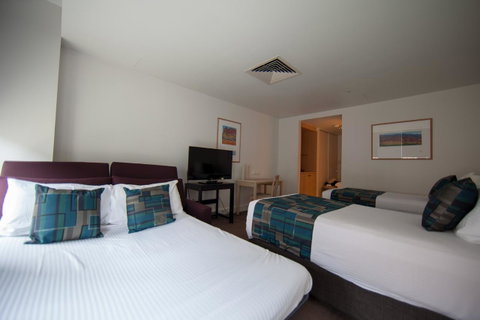CitiClub Hotel Melbourne - Mackay Tourism 7