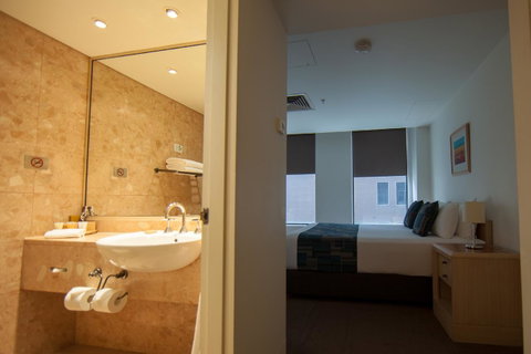 CitiClub Hotel Melbourne - Mackay Tourism 10