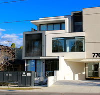 Whitehorse Apartments Hotel - Mackay Tourism