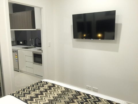 Whitehorse Apartments Hotel - Mackay Tourism 25
