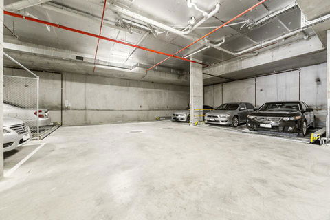 Whitehorse Apartments Hotel - Mackay Tourism 7