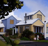 Rayville Boat Houses - Mackay Tourism