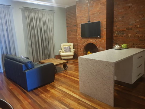 Sublime Spa Apartments - Mackay Tourism 12