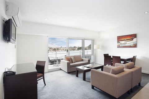 St Kilda Central Apartments - Mackay Tourism 16