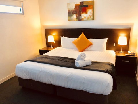 St Kilda Central Apartments - Mackay Tourism 1