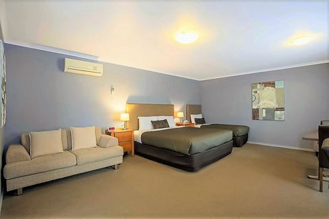 Comfort Inn Warrnambool International - Mackay Tourism 24