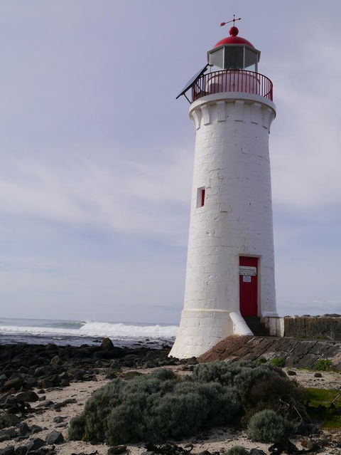 Eastern Beach Holiday Units - Mackay Tourism 8