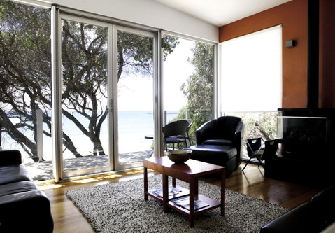 Battery Cove Beach Front Apartment - Mackay Tourism 2