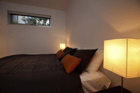 Battery Cove Beach Front Apartment - Mackay Tourism 15
