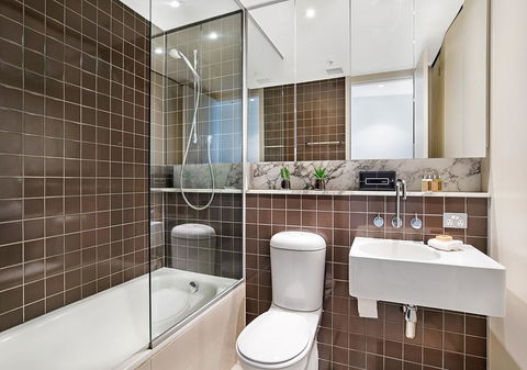 Corporate Keys - Freshwater Place - Mackay Tourism 16