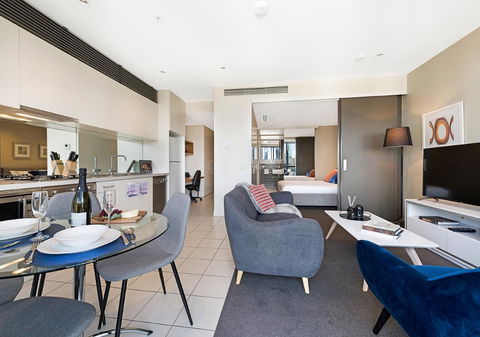 Corporate Keys - Freshwater Place - Mackay Tourism 8