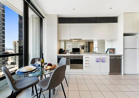 Corporate Keys - Freshwater Place - Mackay Tourism 13