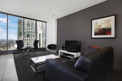 Corporate Keys - Freshwater Place - Mackay Tourism 23