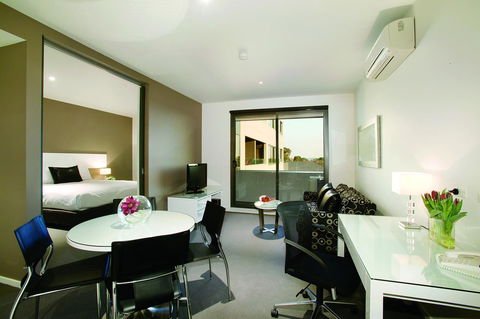 Punthill Oakleigh - Mackay Tourism 0