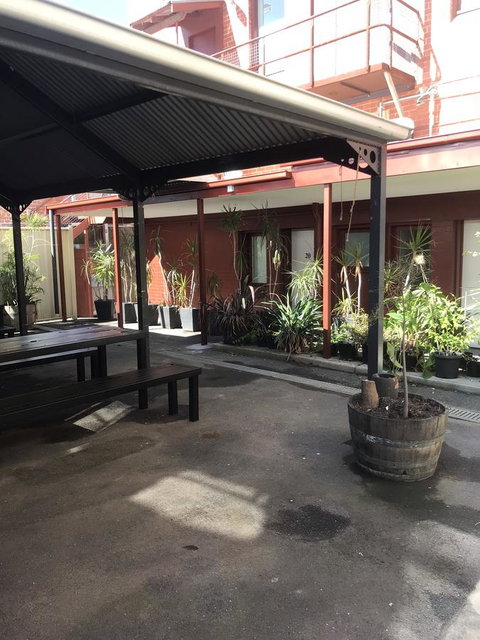 CROWN CENTRAL BUSINESS DISTRICT MOTEL - NO UNDER 18s - Mackay Tourism 13