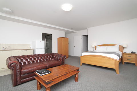 Quality Inn & Suites The Menzies - Mackay Tourism 8