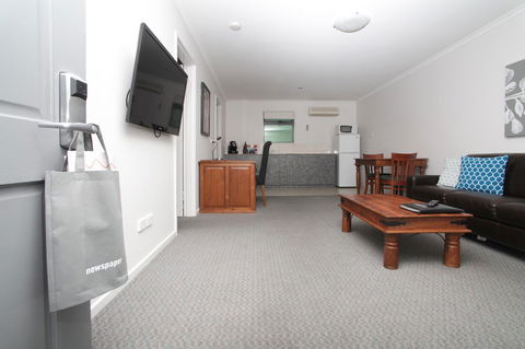 Quality Inn & Suites The Menzies - Mackay Tourism 40
