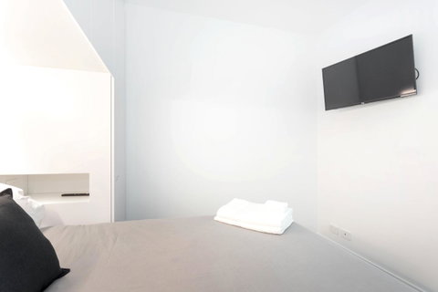 Modern Apartment In The Heart Of St Kilda - Mackay Tourism 13
