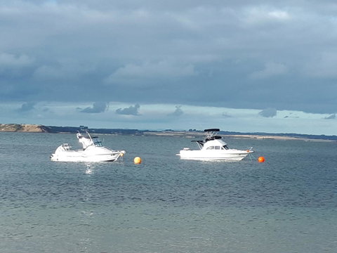 Apartments In Phillip Island Towers - Block C - Mackay Tourism 11