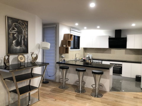 Apartments In Phillip Island Towers - Block C - Mackay Tourism 39