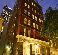 Metro Apartments On Bank Place - Mackay Tourism