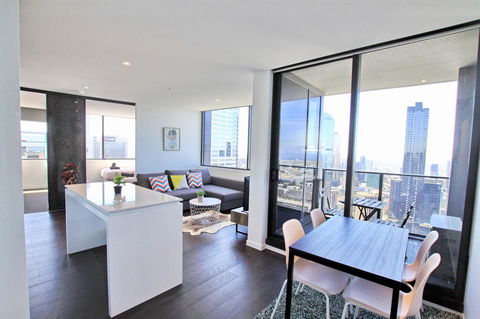 Nest-Apartments Sea View Apartments - Mackay Tourism 37